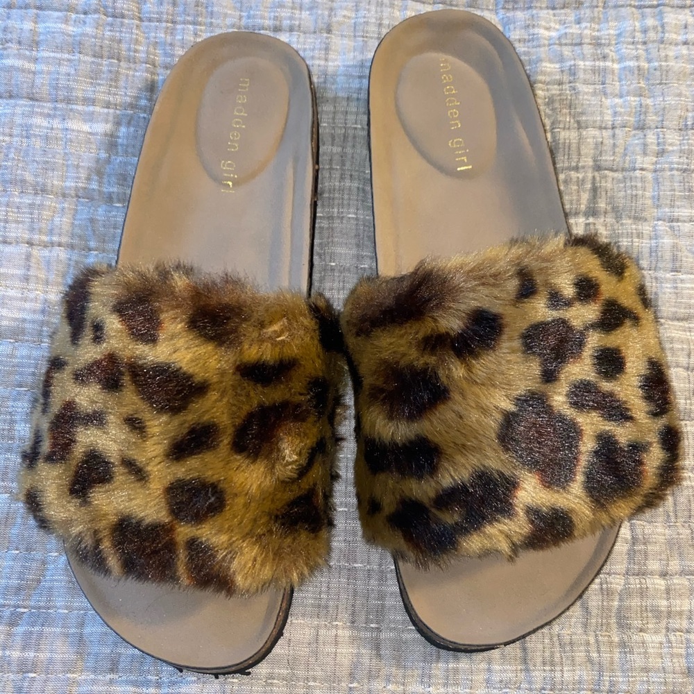 Steve Madden cheetah slides.